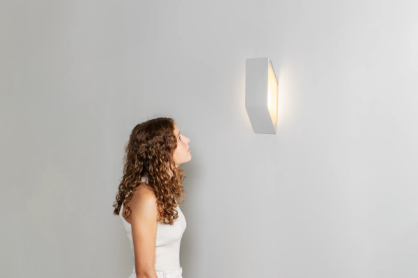 ESTILUZ's Shapes architectural wall light